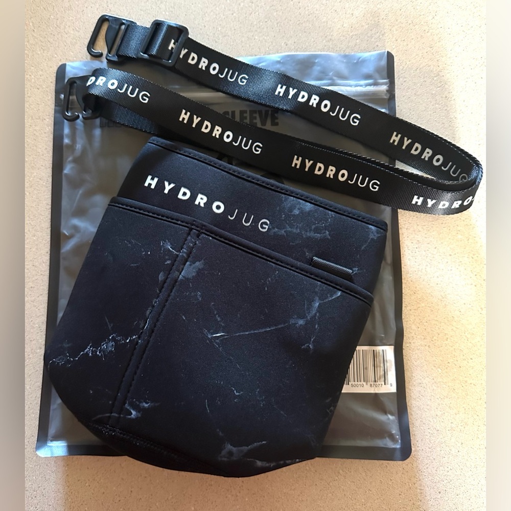 NEW HydroJug Pro Insulating Water Bottle Sleeve & Carrying Strap MARBLE BLACK